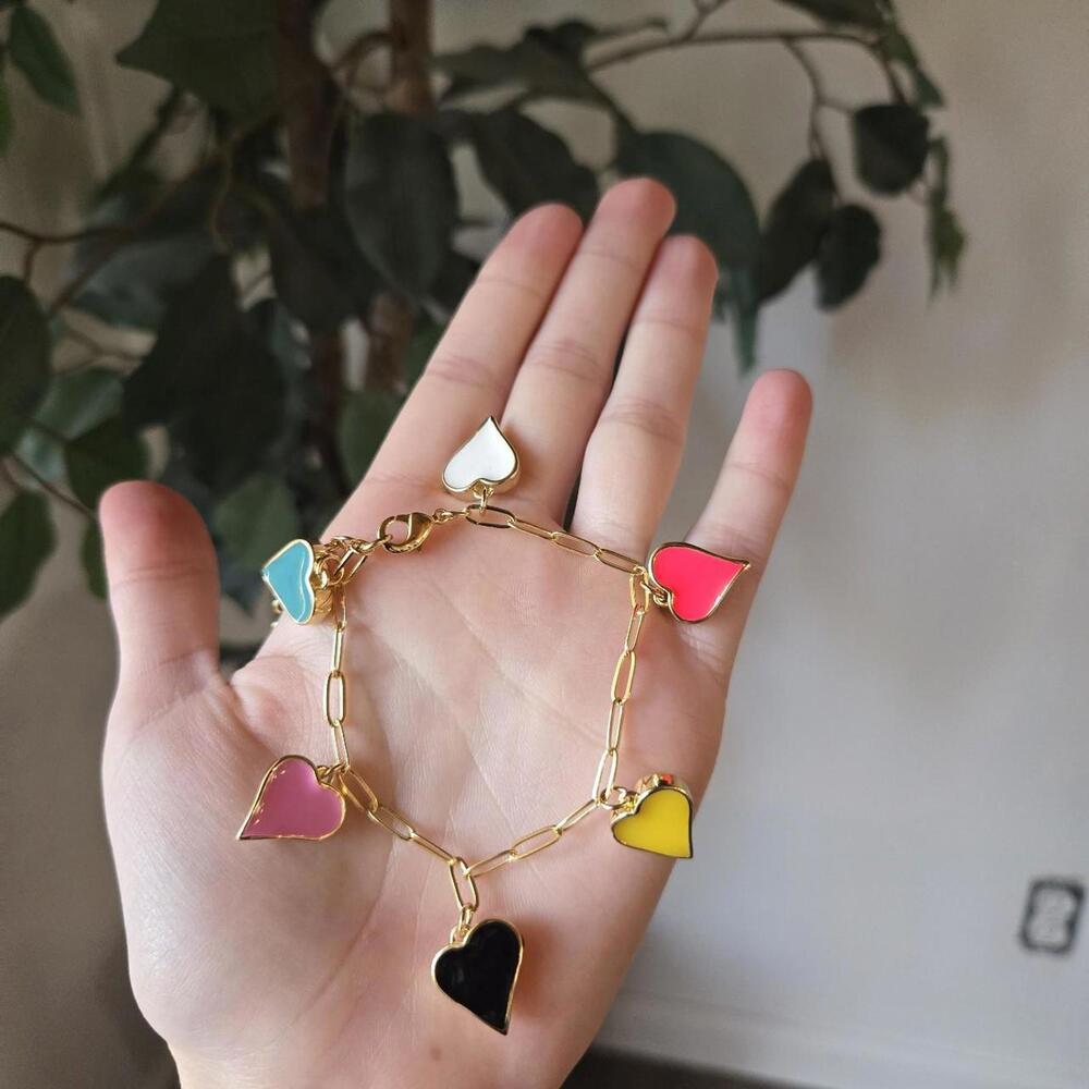 18k Gold Heart Charm Bracelet